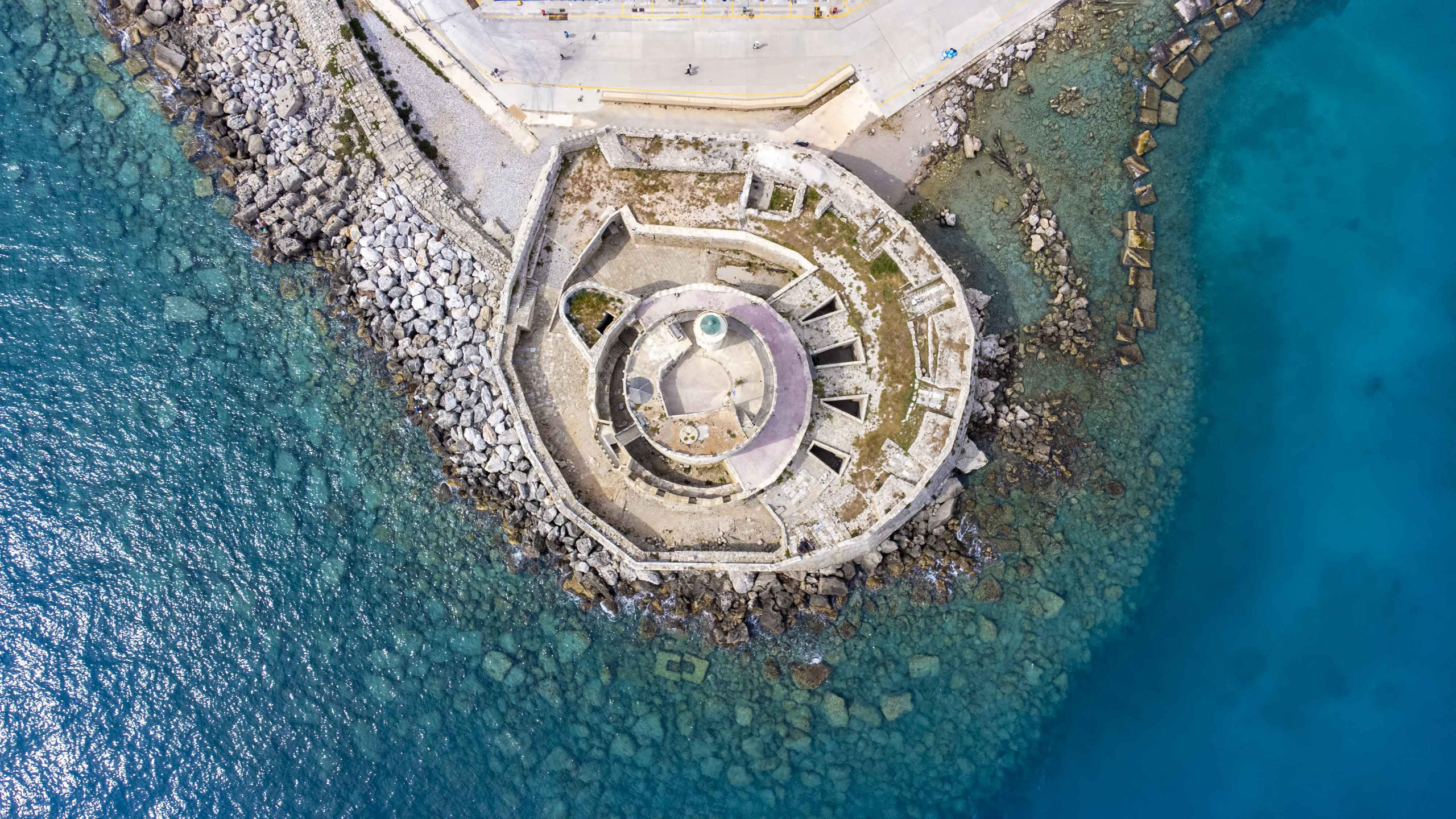 discover-rhodes-at-your-pace